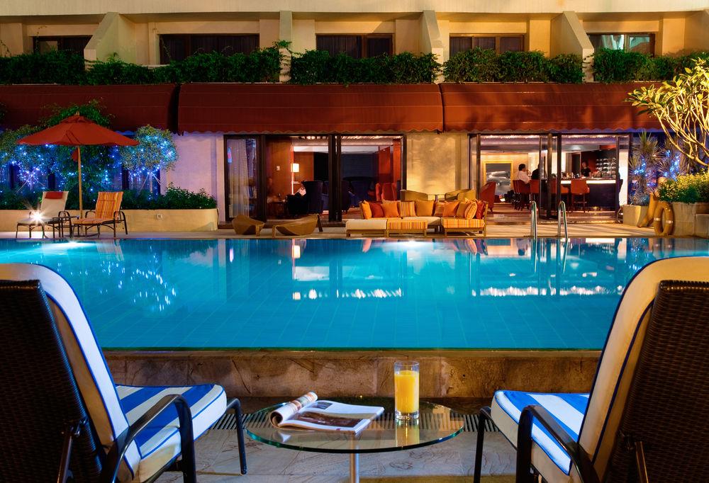 China Hotel Guangzhou - Subway Direct To Pazhou Exhibition Center, Free Shuttle During Canton Fair & Exhibitor Registration Counter Dış mekan fotoğraf The pool at the Taj Bengal