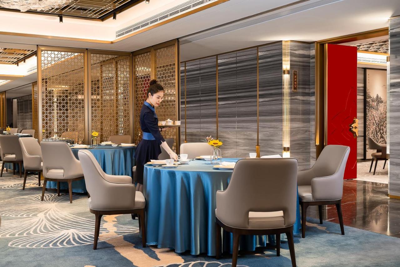 China Hotel Guangzhou - Subway Direct To Pazhou Exhibition Center, Free Shuttle During Canton Fair & Exhibitor Registration Counter Dış mekan fotoğraf A restaurant in China